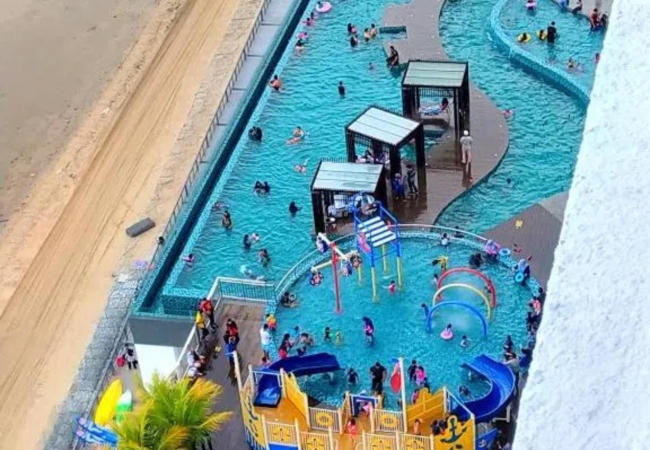 Oceanbay2 Seaview 6Pax Studio Netflix A-18-12 Kuantan Exteriör bild