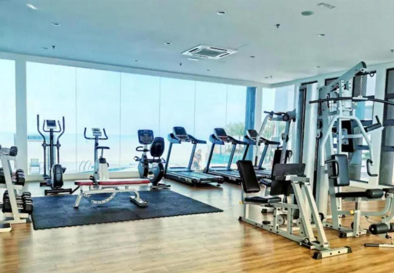 Oceanbay2 Seaview 6Pax Studio Netflix A-18-12 Kuantan Exteriör bild